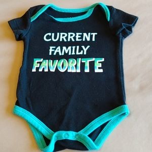 *0-3 months Kidgets‎ onesie